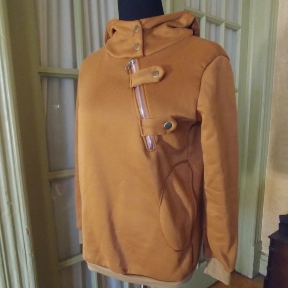 Camel Hooded Sweatshirt W/ Zipper/Button Closures - Picture 2 of 4